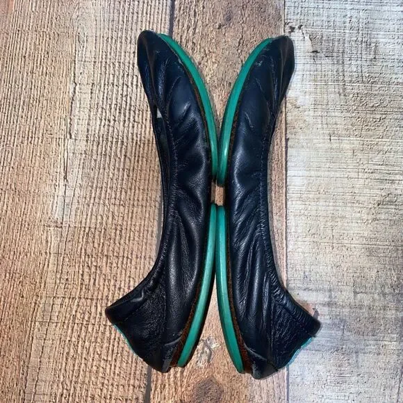 Matte black tieks